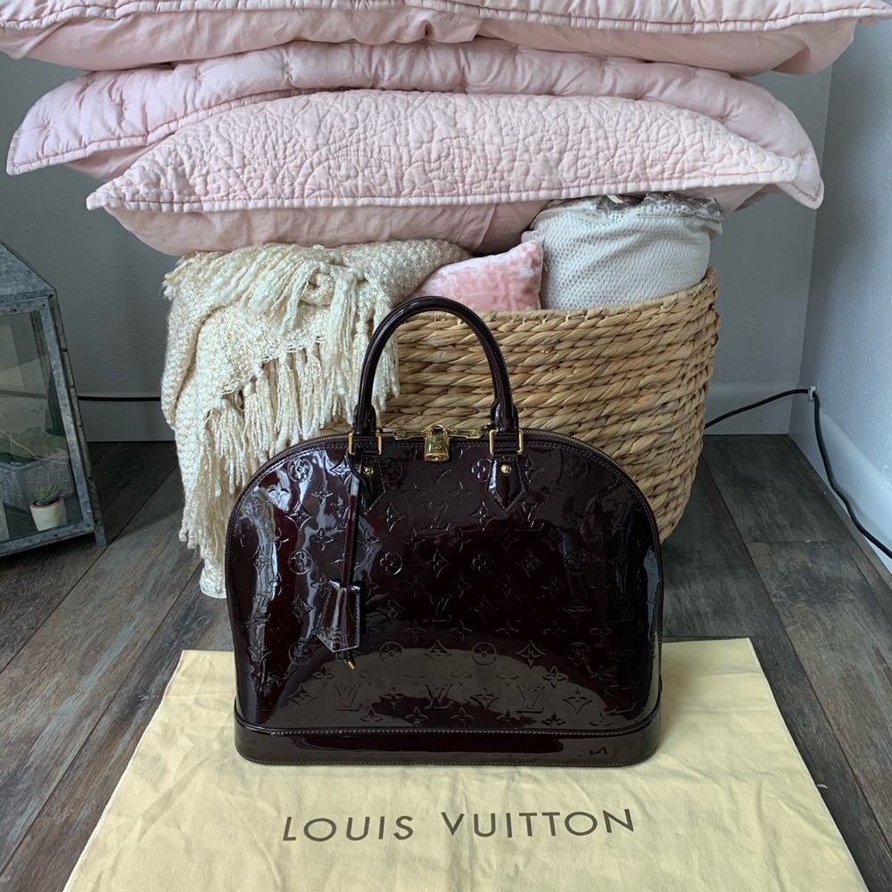 Louis Vuitton Alma MM - Picture 3 of 12